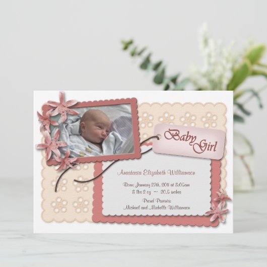 花とレースのピンクの出産のお知らせ 案内状 (スタンド正面)