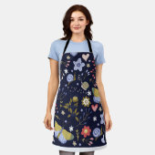 花と前向き蝶を育てカラフルる エプロン (着用した状態)