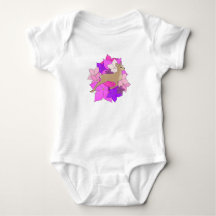 花と可愛い子鹿Tシャツ