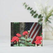 花と国旗の赤、白と青 ポストカード (スタンド正面)