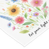 花と太陽を照らす ショートテーブルランナー (コーナー)