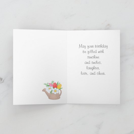 花と庭の散水缶 – ハッピーバースデー カード (内部)