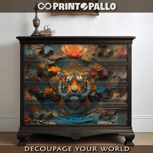 花と石のコラージュを持つタイガーヘッド 薄葉紙