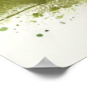 花と緑の鮮やか間で休む馬 ポスター (角)