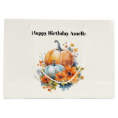 花と葉が咲く秋のカボチャ誕生日 ラージペーパーバッグ (裏面)