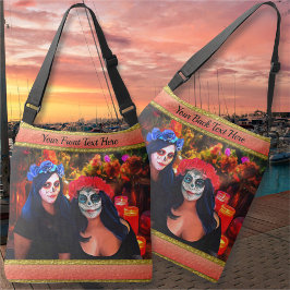 花と蝋燭の付いたバラルタカトリナス1718 クロスボディバッグ