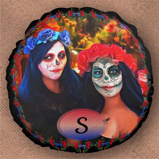 花と蝋燭の付いたバラルタカトリナス1718 ラウンドクッション