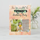 花と蝶あなたの写真の招待状を追加 招待状 (スタンド正面)