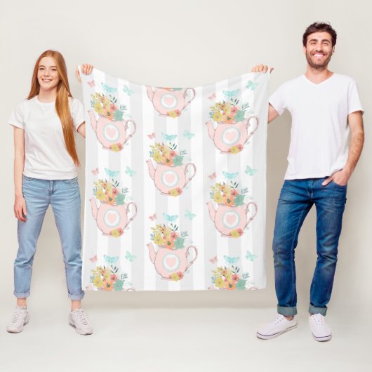 花と蝶パターン付きピンクのティーポット フリースブランケット (インサイチュ)