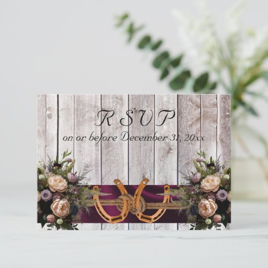 花と馬の靴、紫のリ結婚ボン 出欠カード (スタンド正面)