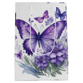 花に咲く魅惑的な紫の蝶 ミディアムペーパーバッグ (裏面)