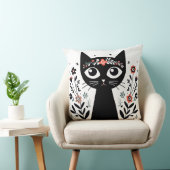 花に囲まれた大きな目をもつ黒猫 クッション (椅子)