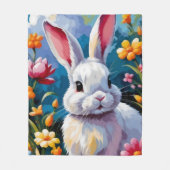 花に囲まれた愛らしい白い鮮やかバニー フリースブランケット (正面)