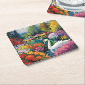 花に囲まれた湖で白鳥 スクエアペーパーコースター (アングル)