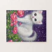 花に囲まれた白い子猫 ジグソーパズル (横)
