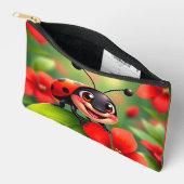 花に座る微笑みを浮かべる漫画 アクセサリーポーチ (見開き)