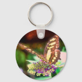 花に柔らかい蝶自然 キーホルダー (正面)