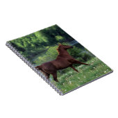 花に立っている純血種の馬 ノートブック (右側)