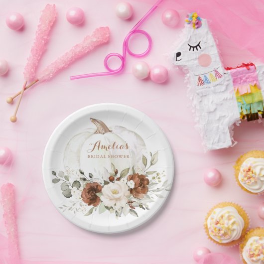 花のあるサビ色のグリーンとパンプキンの秋の結婚前お茶会 ペーパープレート (パーティー)