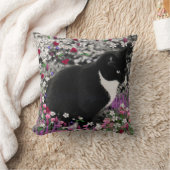 花のそばかすII -タキシードの子猫猫 クッション (ブランケット)