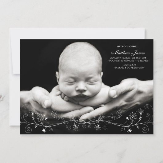 花のつる植物の写真の誕生の発表 案内状 (正面)