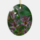 花のような紫のストライプのピンクの白い蘭 セラミックオーナメント (右)