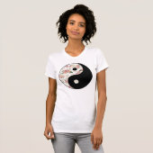 花のインおよびヤン Tシャツ (正面フル)