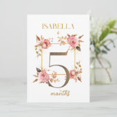 花のエレガントなファーストイヤーベイビーマイルストーンカード 招待状 (スタンド正面)