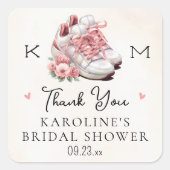 花のチリホワイトピンクのスニーカー　ブライダルシャワーのお礼 スクエアシール (正面)