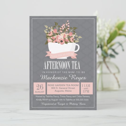 花のティーカップの午後のお茶のベビーかブライダルシャワー 招待状 (スタンド正面)