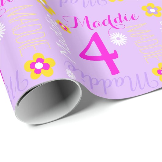 花のパーソナライズされた紫のピンクの4歳の誕生日 ラッピングペーパー (ロールコーナー)