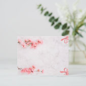 花のピンクのシックな招待状カード インビテーションポストカード (スタンド正面)