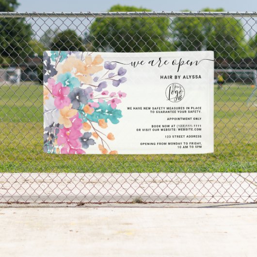 花のピンクの国のフローラの水色私たちは開いている 横断幕 (インサイチュ)