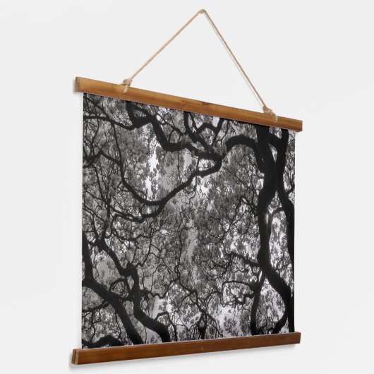 花のマグノリアの木02 吊り下げ型タペストリー (傾斜あり)