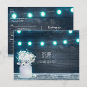 花のマソンジャー＆青いストリングライトの素朴なRSVP インビテーションポストカード (正面/裏面)
