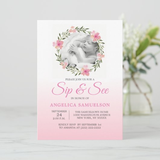 花のリースのピンクSIPは及び女の子|の写真を見ます 招待状 (スタンド正面)