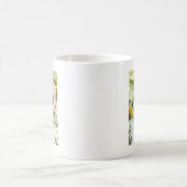 花の上のオオカバマダラ コーヒーマグカップ (中央)