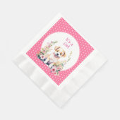 花の中の子犬ガールズベビーシャワーその女の子 縁ありランチョンナプキン (角)