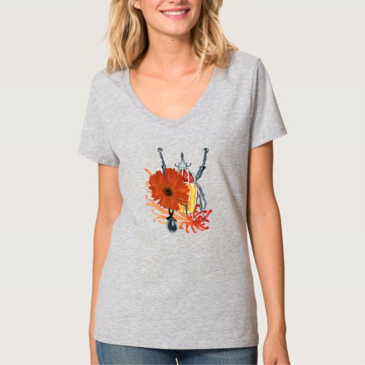 花の付いた赤と黄色のバグ Tシャツ (正面)