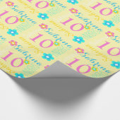 花の名前入りな一流の年齢の第10誕生日の覆い ラッピングペーパー (角)