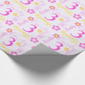 花の名前入りな一流の年齢の第3誕生日の覆い ラッピングペーパー (角)