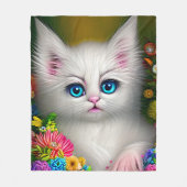 花の咲いた白い子猫 フリースブランケット (正面)