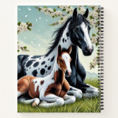 花の咲く木々の間で休む馬と馬 ノートブック (裏面)
