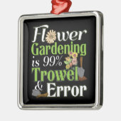 花の園芸用こてエラー – ガーデナーパン メタルオーナメント (左)