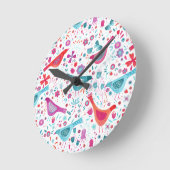 花の庭の水色の絵画鳥 ラウンド壁時計 (傾斜)