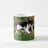 花の庭の猫たち / フォトコラージュ コーヒー コーヒーマグカップ (中央)