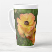 花の春 カフェラテマグ (左アングル)