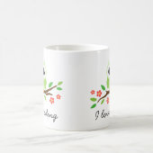 花の枝I愛読書のかわいい緑のフクロウ コーヒーマグカップ (中央)