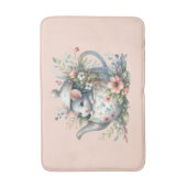 花の水差しから覗くかわいいねずみのイラスト バスマット (正面縦)