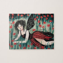 花の牧草地の水色の妖精